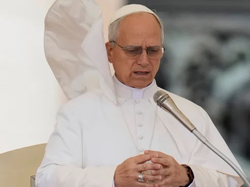 Pope Leo Warns of ‘Irreparable Abyss’ as U.S. Strikes Rock Iran Pope Leo Warns of ‘Irreparable Abyss’ as U.S. Strikes Rock Iran